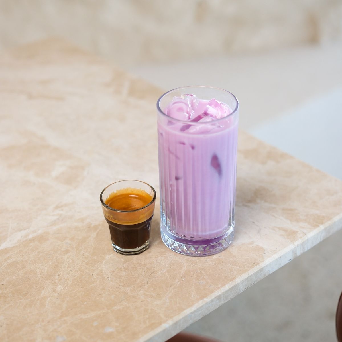 Ice Taro Latte