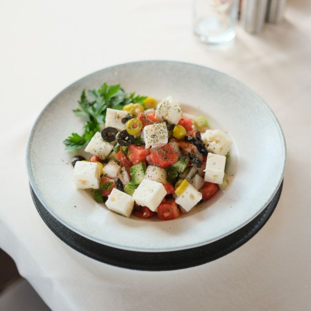 Yunan Salata