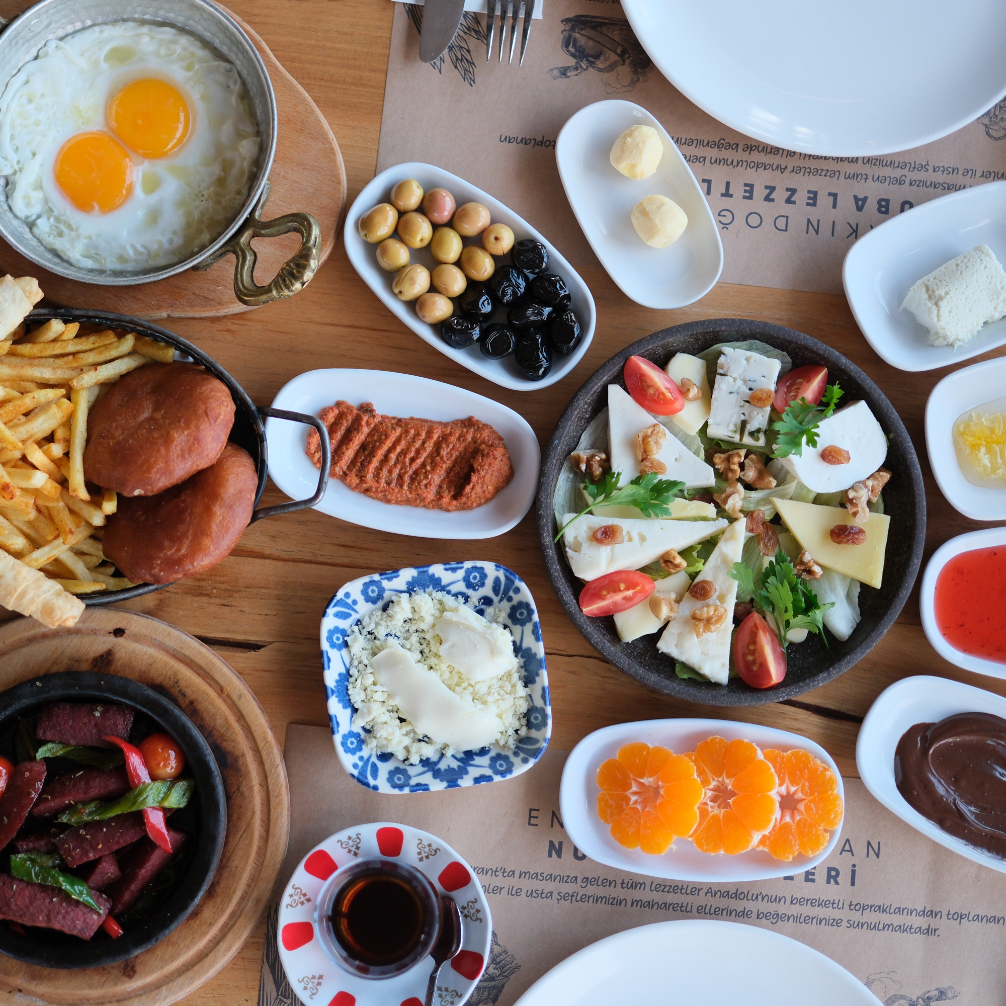 Serpme Kahvaltı